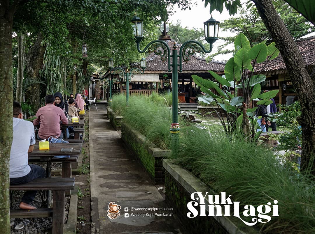 Tempat Makan Di Jogja Yang Aman Dikunjungi Di Tengah PSBB Wedang Kopi Prambanan