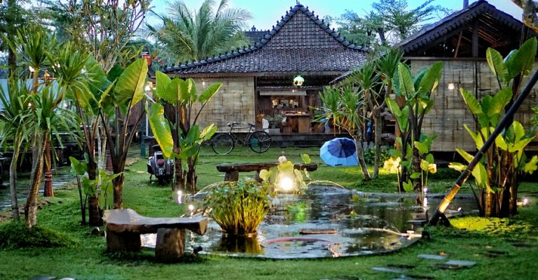 Rekomendasi Resto Unik Di Jogja Archives | Wedang Kopi Prambanan