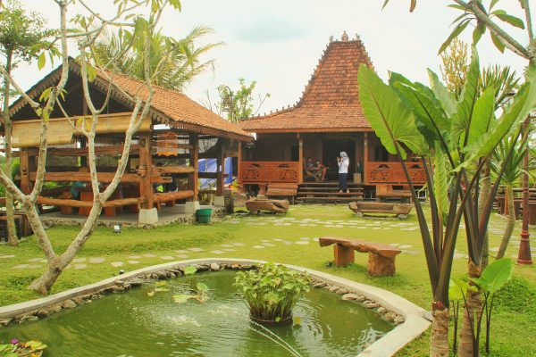 restoran keluarga di jogja yang enak dan murah Archives | Wedang Kopi