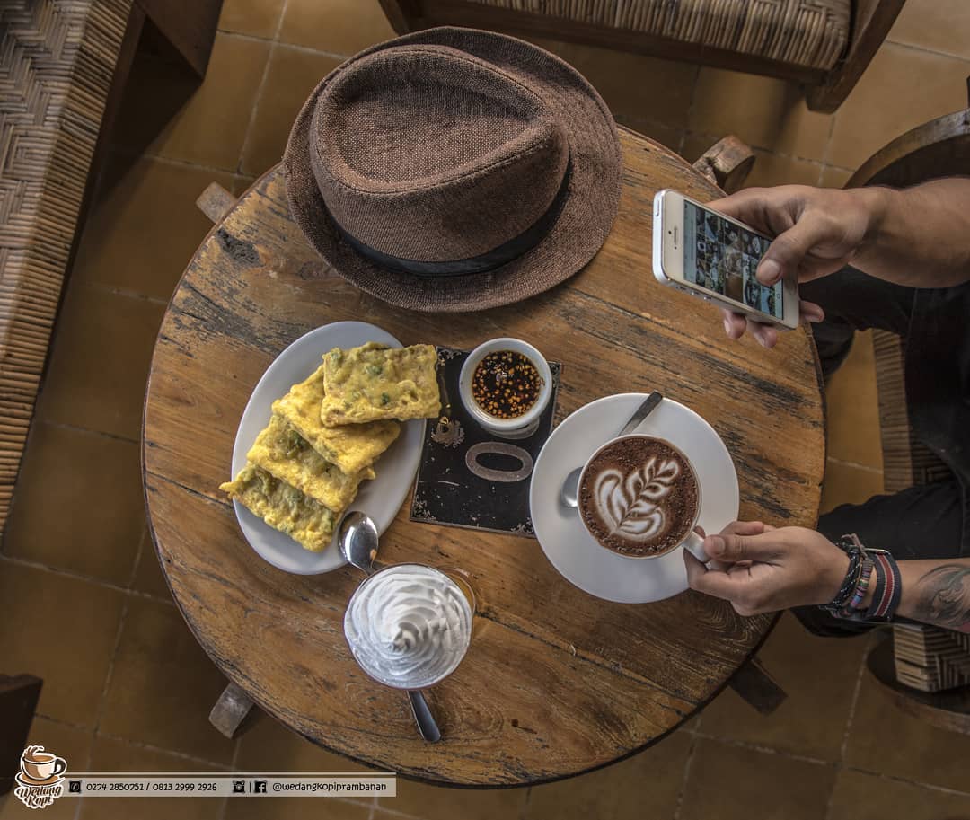 6 Tips Foto Makanan Pakai Hp yang Mengundang Banyak Like ...